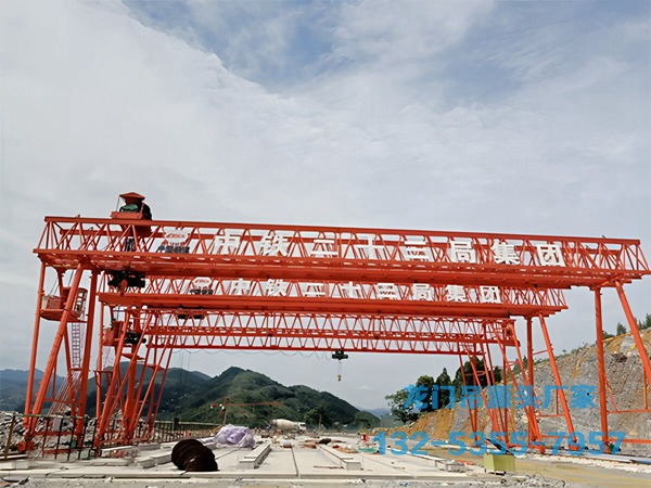 <b>广东汕头龙门吊租赁厂家门式起重机优劣</b>