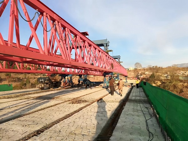 湖北咸宁架桥机厂家大跨